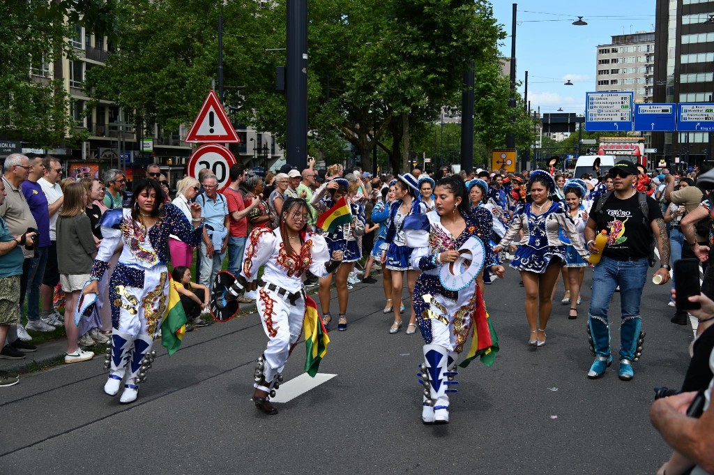 ../Images/Zomercarnaval 2024 121.jpg